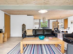 Holiday Home Sunaj by Interhome
