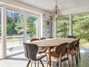 Holiday Home Razmo - 2-5km from the sea by Interhome