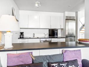 Apartment Kimi - 100m from the sea by Interhome