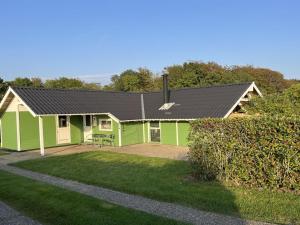 Holiday Home Esther - 500m from the sea by Interhome