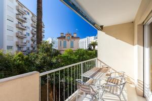 Spacious Studio Apartment Near The Beach - 2313