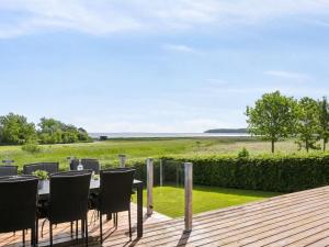 Holiday Home Nora - 100m from the sea by Interhome