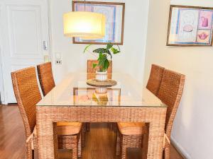 Depto 2D en Excelente Ubicación, Las Condes con Piscina