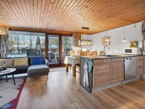 Holiday Home Aage by Interhome