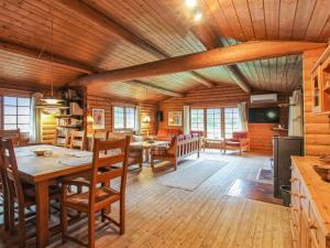 Holiday Home Peadda - 900m from the sea by Interhome