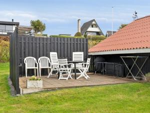 Holiday Home Anu - 400m from the sea by Interhome