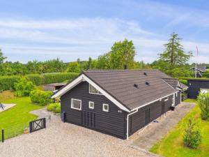 Holiday Home Alpa - 600m from the sea by Interhome