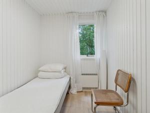 Holiday Home Clementine - 1-2km from the sea by Interhome