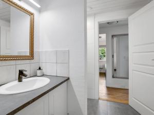 Holiday Home Krok - 1-2km from the sea by Interhome