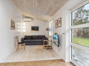 Holiday Home Iliane - 450m from the sea by Interhome