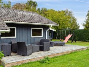Holiday Home Thorke - 200m from the sea by Interhome