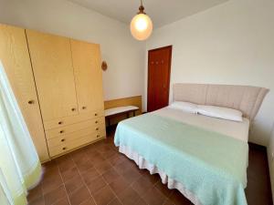 Flat a few steps from the beach