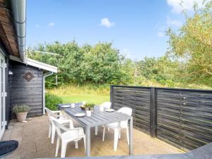 Holiday Home Dimo - 300m to the inlet by Interhome