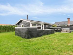 Holiday Home Ritha - 175m from the sea by Interhome