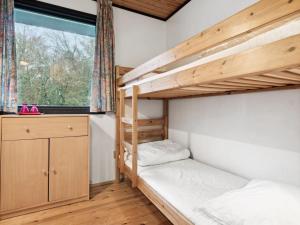 Holiday Home Suri - 200m to the fjord by Interhome