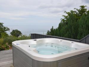 Holiday Home Seetje - 200m from the sea by Interhome