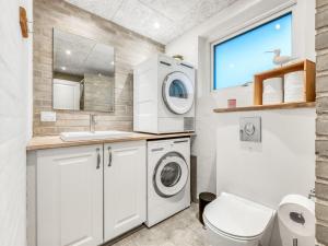 Holiday Home Elisabetha - 100m from the sea by Interhome