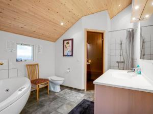 Holiday Home Silke - 600m from the sea by Interhome