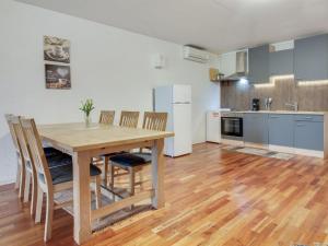 Apartment Ilsabe - 25km from the sea by Interhome