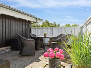 Holiday Home Santeri - 180m from the sea by Interhome