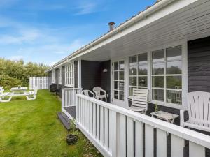 Holiday Home Torhild - 700m from the sea by Interhome