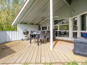 Holiday Home Bjart - 1-5km from the sea by Interhome