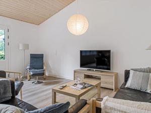 Holiday Home Marlina - 30km from the sea by Interhome