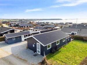 Holiday Home Gyrid - 150m from the sea by Interhome