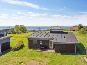 Holiday Home Halvor - 275m from the sea by Interhome