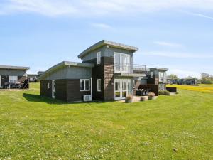 Holiday Home Halvor - 275m from the sea by Interhome