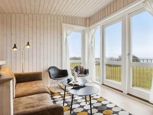 Holiday Home Halvor - 275m from the sea by Interhome