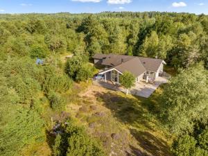 Holiday Home Guri - 600m to the fjord by Interhome
