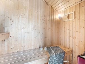 Holiday Home Ubbe - 800m from the sea by Interhome