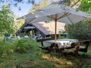 Holiday Home Fietje - 200m from the sea by Interhome