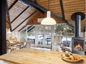Holiday Home Fietje - 200m from the sea by Interhome