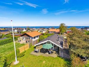 Holiday Home Hereth - 100m from the sea by Interhome