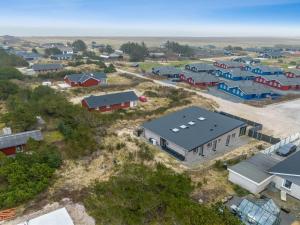 Holiday Home Clarabelle - 1-2km from the sea by Interhome