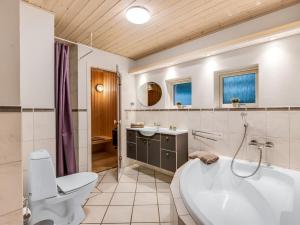 Holiday Home Mart - 1-6km from the sea by Interhome