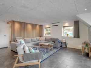 Holiday Home Oskari - 1-3km from the sea by Interhome