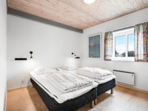 Holiday Home Nafne - 1-2km from the sea by Interhome