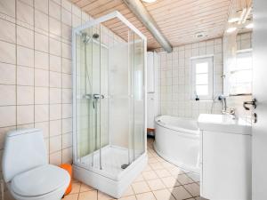 Holiday Home Nafne - 1-2km from the sea by Interhome