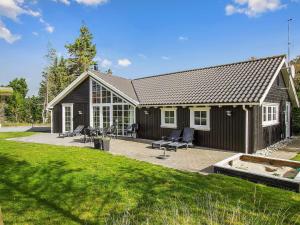 Holiday Home Femmy - 500m from the sea by Interhome