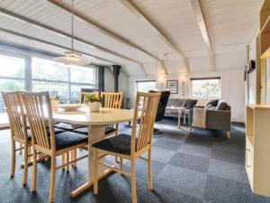 Holiday Home Emmi - 2-5km from the sea by Interhome