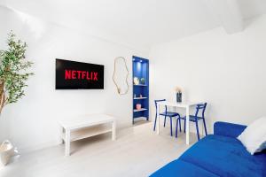 Nice Renting - 6C FRANCE - Chic Stay Pedestrian Zone Sea Massena