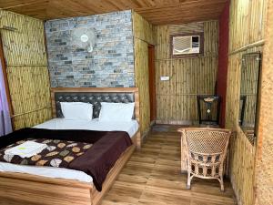 virusbistro and kitchern