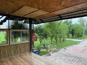 virusbistro and kitchern