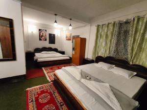 Thejasmit Mount View Homestay