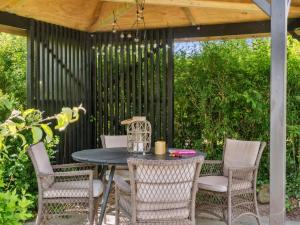 Holiday Home Botwith - 125m from the sea by Interhome