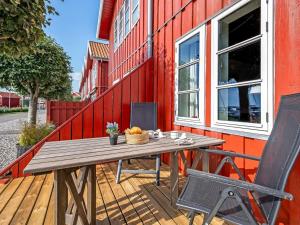 Holiday Home Ulvi - 15m from the sea by Interhome