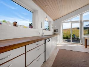 Holiday Home Idalia - 600m from the sea by Interhome